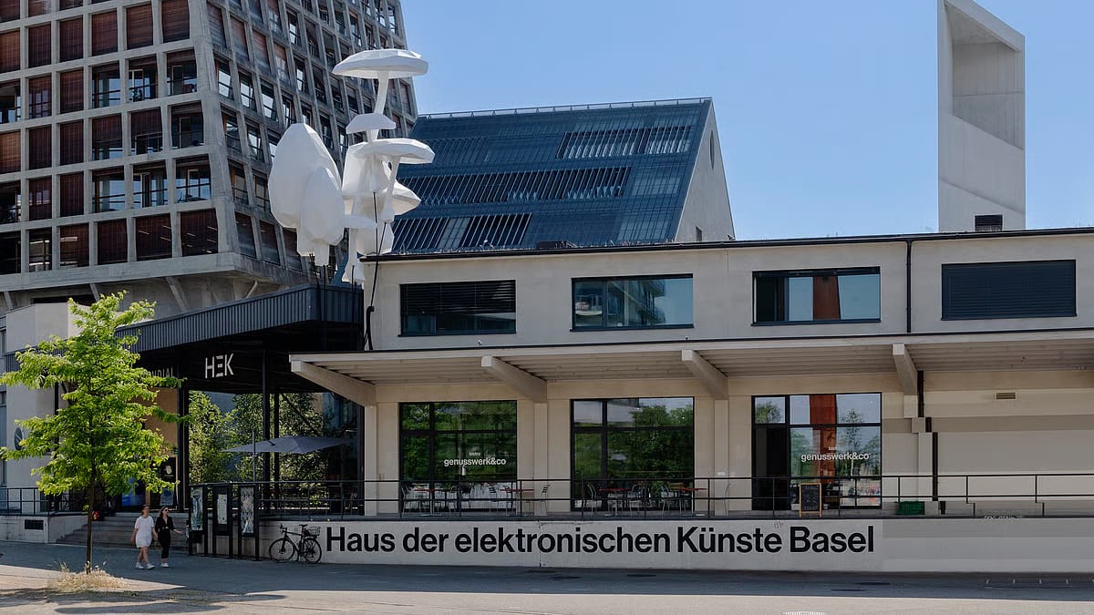 Tezos and HEK Basel Partner